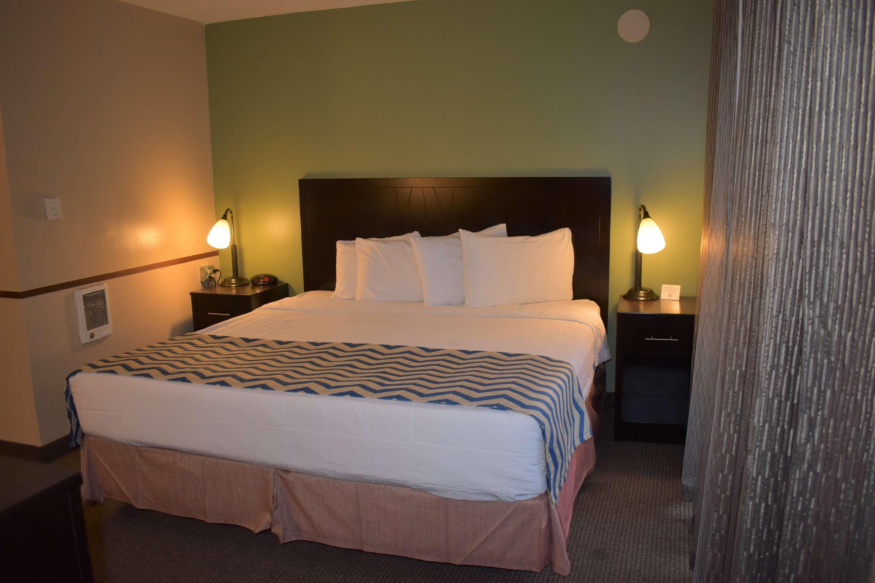 Surestay Hotel By Best Western Portland City Center Стая снимка